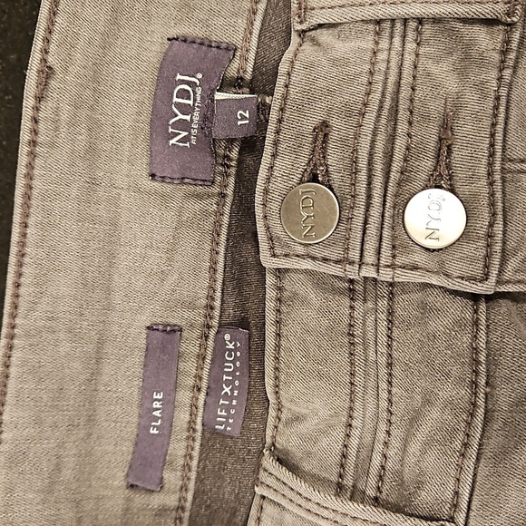 💕NYDJ💕 Ava High Waist Flare Jeans ~ Smokey Mountain Gray 12 NWT - Picture 8 of 16